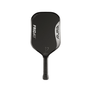 Image d’une raquette de pickleball Friday Aura Elongated avec forme allongé offrant portée accrue, puissance et effets améliorés.